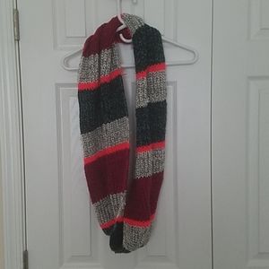 AE infinity scarf